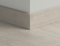 Плинтус ПВХ прямой для LVT Pergo PGVSK40177 Дуб бриллиант 2400х12х58