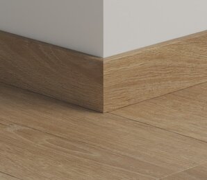 Фото Плинтус ПВХ прямой для LVT Pergo PGVSK40102 Дуб горный темный 2400х12х58 pergo