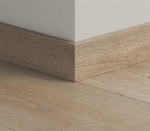 Фото Плинтус ПВХ прямой для LVT Pergo PGVSK40184 Дуб ирландский бежево-серый 2400х12х58 pergo