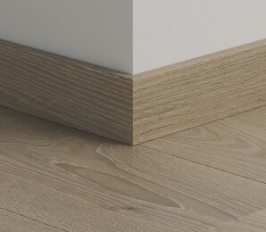 Фото Плинтус ПВХ прямой для LVT Pergo PGVSK40227 Каштан итальянский пепельный 2400х12х58 pergo