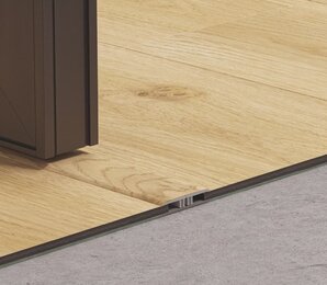 Фото Профиль Incizo Pergo для Vinyl PGVINCP40018 Дуб Современный Натуральный pergo